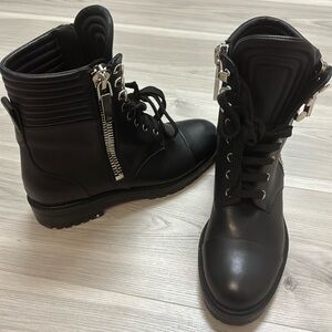 CHRISTIAN LOUBOUTIN COMBAT BOOTS 39.5